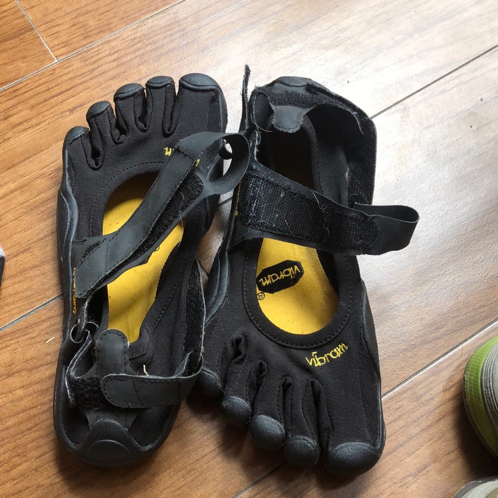 Vibram Shoes
